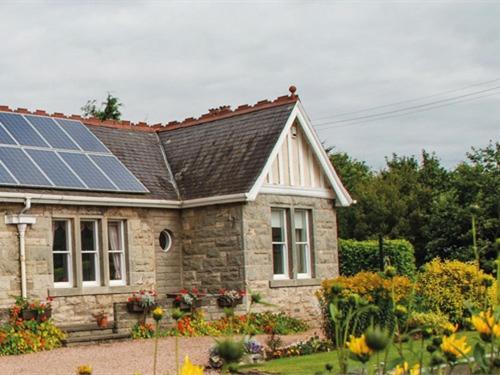 The building where the guesthouse is located 