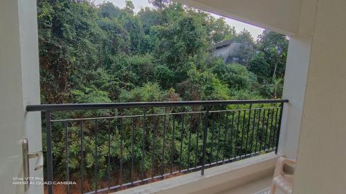 Balcon ou terrasse dans l'établissement 305 Home Stay