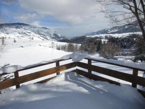Photo de la galerie de l'établissement chalet ST PIERRE DELS FORCATS, à Saint-Pierre-dels-Forcats