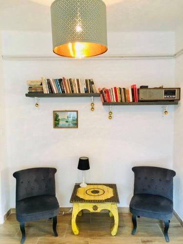 Perpustakaan di rumah percutian