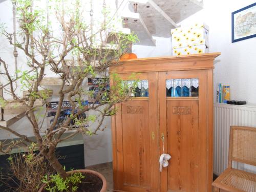 Фотография из галереи Geräumige Wohnung mit Grill в городе Marktrodach