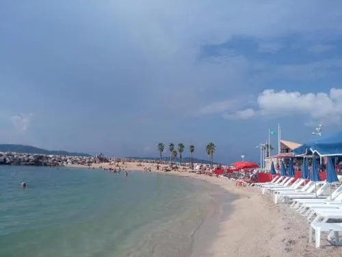 Typical Toulon apartment 50M beaches photo