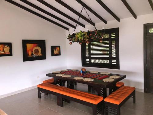 Imagen de la galería de Finca Lago Calima with Excellent view, en Calimita