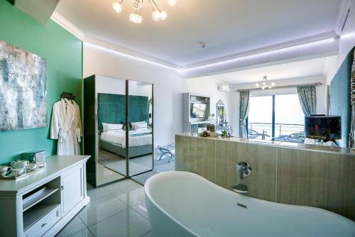 Gallery image of Misty Waves Boutique Hotel in Hermanus