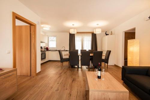 Χώρος καθιστικού στο Apartment Dorf Wagrain Alpenleben by AlpenTravel