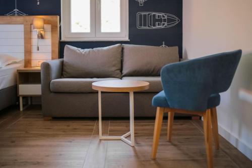 Gallery image of HOTEL IVANDO - K&S in Drvenik