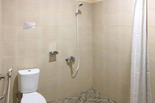 Ένα μπάνιο στο Wisma Syariah UINSU Medan Mitra RedDoorz
