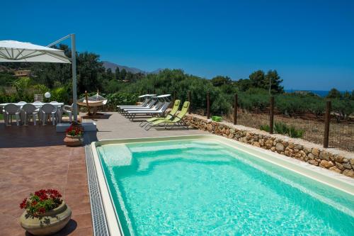 Zdjęcie z galerii obiektu Villa Calabianca w mieście Castellammare del Golfo