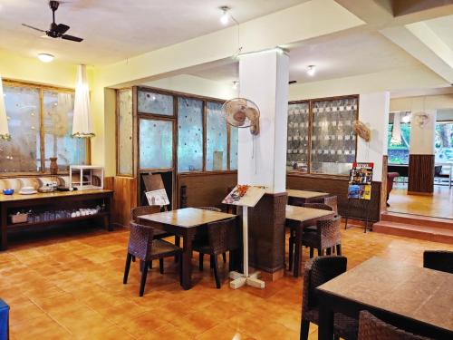 Gallery image of The Camelot Beach Resort - Baga in Baga