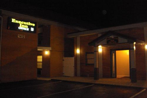 Gallery image of Executive Inn in Tullahoma