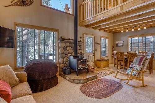 Cascade Cabin – Photos 2