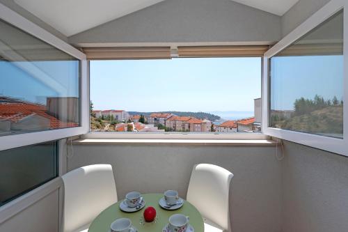 Top View Apartment