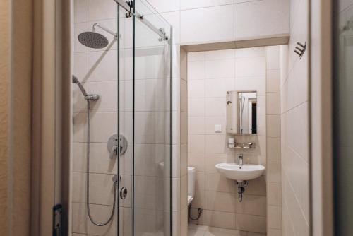 Ένα μπάνιο στο Hotel DA NONNA