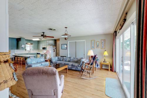 Blue Water Lake House – Photos 3
