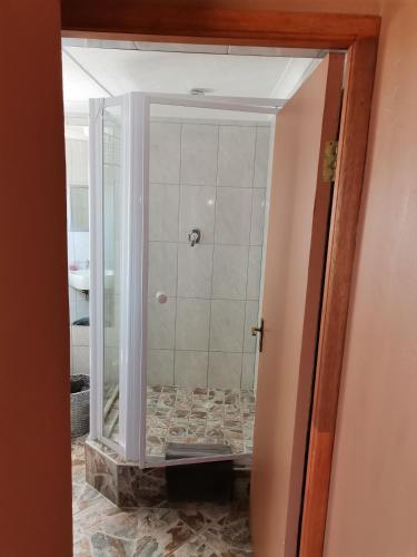Un baño de Walkerview Apartments