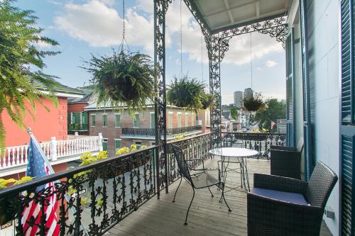 Lafitte Hotel & Bar