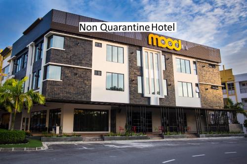 a view of the front of a non quarantine hotel at Mood Hotel in Skudai