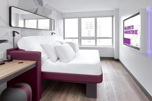 YOTEL Washington DC Image