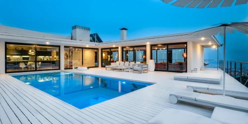 Ibiza style Barcelona, Badalona – Precios actualizados 2022