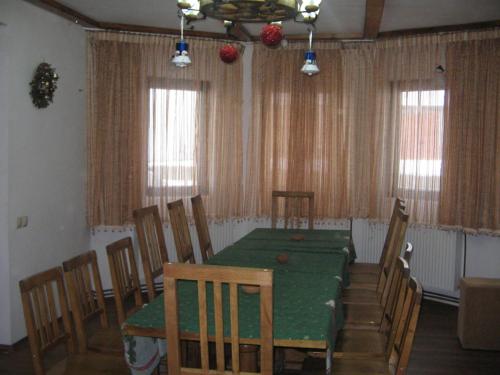 Fotografie z fotogalerie ubytování Cabana Tomita v destinaci Rânca