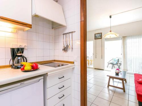 Studio Roses Holiday Center-11 by Interhome