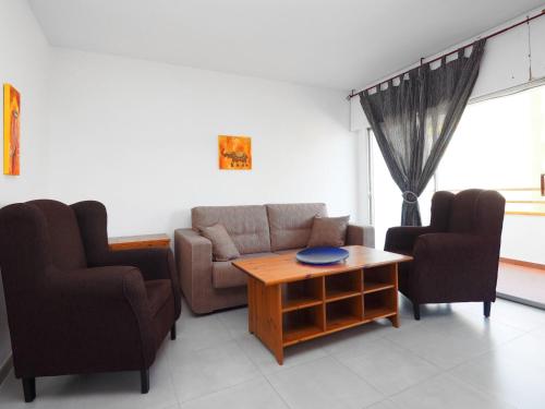 Posedenie v ubytovaní Apartment Roses Holiday Center-2 by Interhome