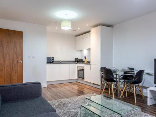 Pass the Keys Exclusive 1 Bed Central Apartment Free Parking!