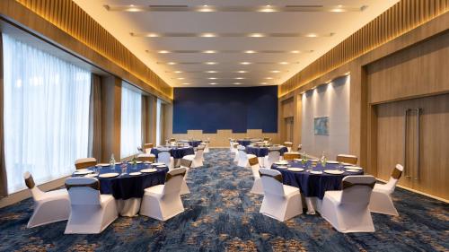 Konferenční prostory v ubytování Holiday Inn Express & Suites Bengaluru Old Madras Road by IHG