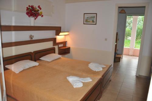Gallery image of Tassos Apartments in Acharavi