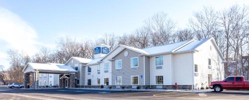Cobblestone Inn & Suites - Brookville – Photos 3