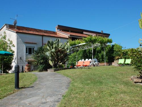 Κήπος έξω από το Romantic Stay Near Velia