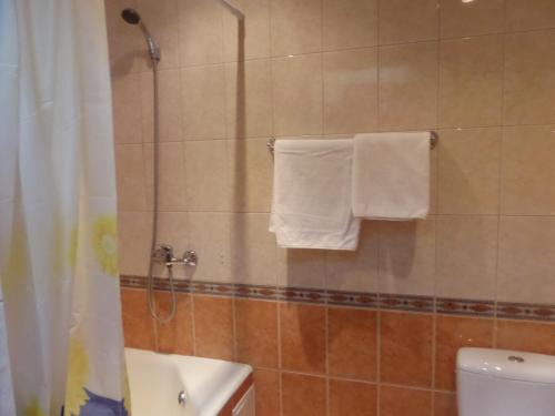 Un baño de Hotel Tourist