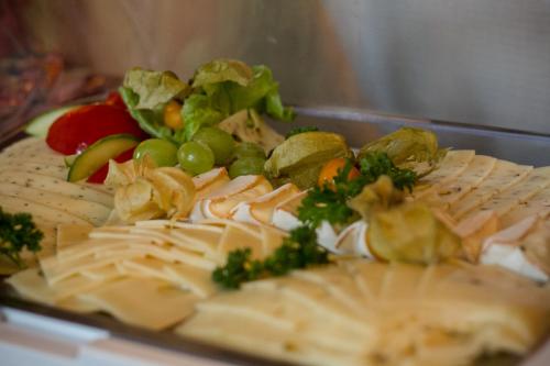 Jídlo v penzionu nebo okolí