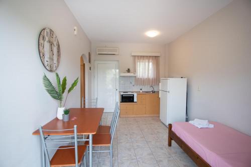 Kuchyň nebo kuchyňský kout v ubytování Stavi apartments