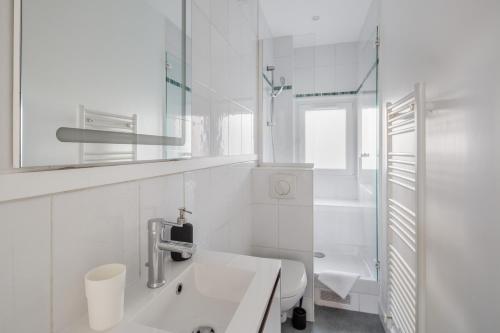 Koupelna v ubytování Le Pommeraye - Coeur de ville