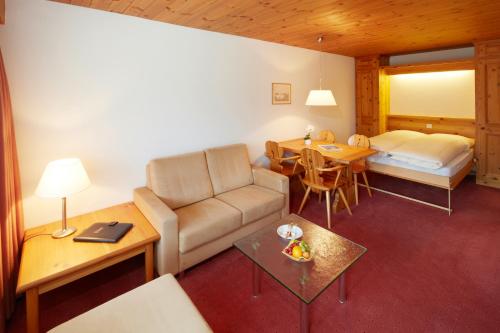 Gallery image of Hotel Laaxerhof in Laax