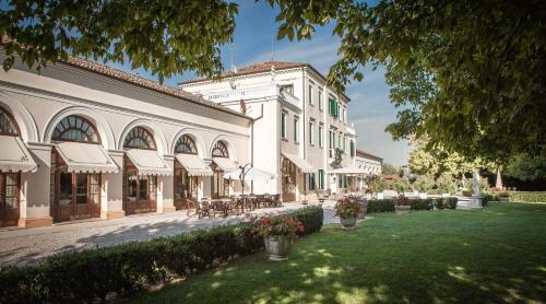 Afbeelding uit fotogalerij van Hotel Villa Braida in Mogliano Veneto