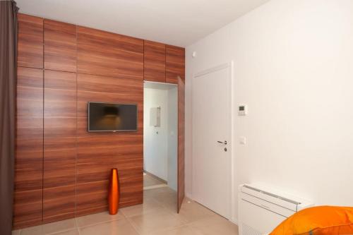 Luxury beachfront Villa Trogir 1 on Čiovo with 2 pools