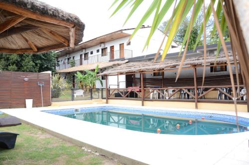 Swimmingpoolen hos eller tæt på GEMINIS