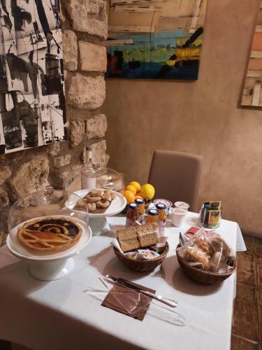 Jídlo v penzionu nebo okolí