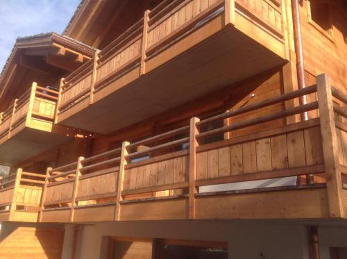 Balkón nebo terasa v ubytování Petit Combin-Modern 2 Bed, Close to the lift
