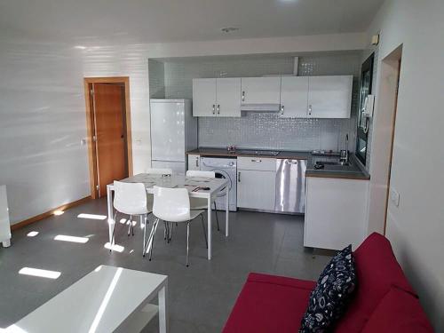 LOS BALOS 30 by RENTMEDANO top level, spectacular ocean views, parking, wifi