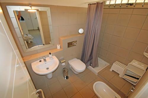 Casa Medano 46 by rentmedano, 3 bedroomed duplex attic with superb ocean view