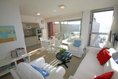 Casa Medano 46 by rentmedano, 3 bedroomed duplex attic with superb ocean view