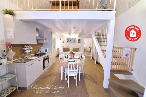 Casa Donnalbyにあるキッチンまたは簡易キッチン