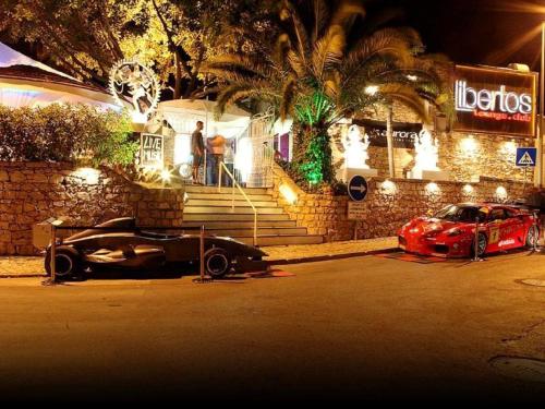 Galeriebild der Unterkunft Luxurious villa in Albufeira with pool in Albufeira