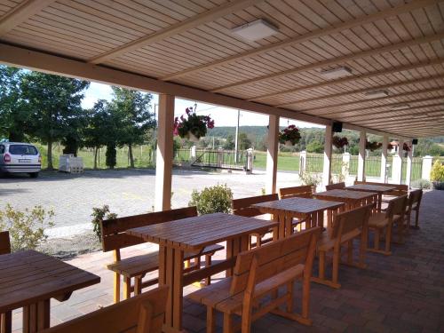 Hévíz Springs - Kehidakustány 8784 Kehidakustány, Dr. Kovács Lajos sétany 3. kép - 3