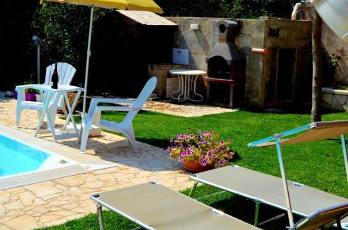 Πισίνα στο ή κοντά στο Comfortable Villa in Ragusa with Pool