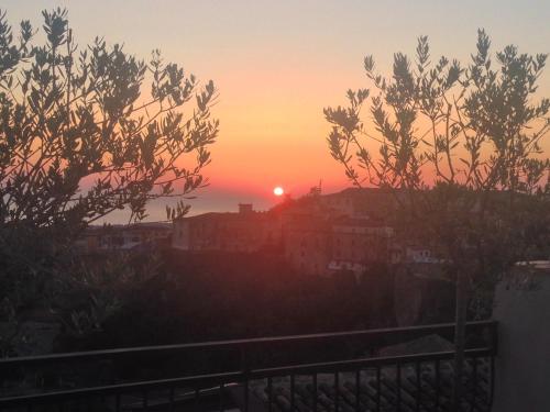 2 bedrooms house with sea view and furnished terrace at Rossano 3 km away from the beach