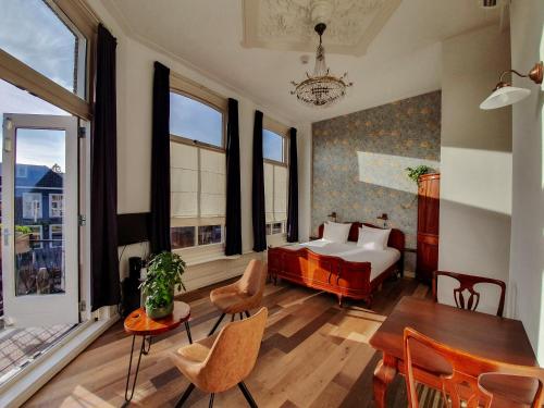 Гостиная зона в Hotel Anne-Klare